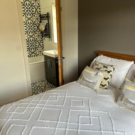 The Oaks, Luxury 2 Bedroom Cottage In A Peaceful Location Haughley Luaran gambar
